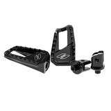 APEX EDGE フットペグ （パンアメリカ／スポーツスターS）